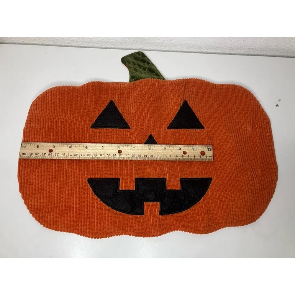Sweet Street‎ Placemat Jack-o'-lantern Halloween Fall Corduroy Orange Black